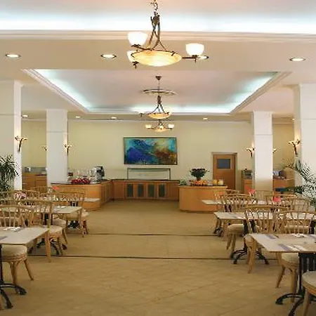 酒店 辛西安纳海滩酒店